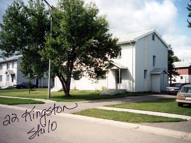 22 Kingston 1993