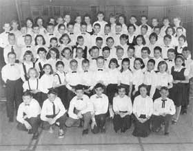 Mixed Grades Choir - 1960