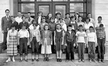Grade 8 Class - 1952
