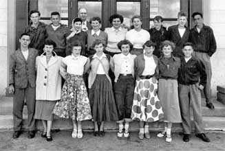 Shilo grades 9 and 10 class - 1952