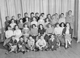 Harvey McGhie's Grade 9 class - 1958-59